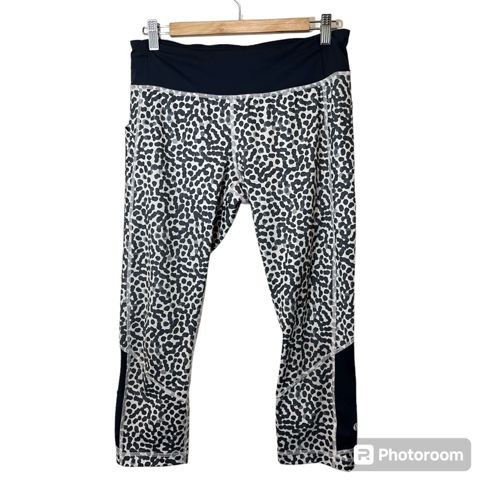 Lululemon Pace Revival Crop - Luxtreme Ace Spot Grain Black Mesh